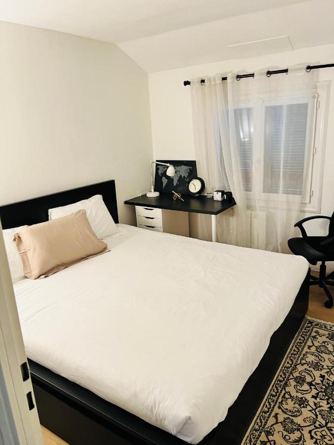 Private Rooms In A Tiny Home 4 Min Drive To Airport Cdg ,1 Private Bathroom Ideal For Families And Friends Roissy-en-France Dış mekan fotoğraf